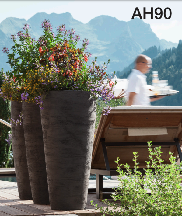 Kvetináč Atelier Vierkant AH