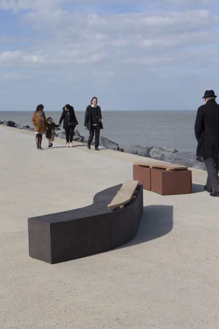 Lavica Atelier Vierkant Alpha Bench