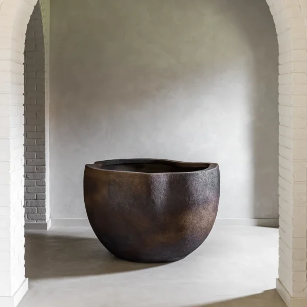 Atelier Vierkant Taalo Planter Wave Design Front View