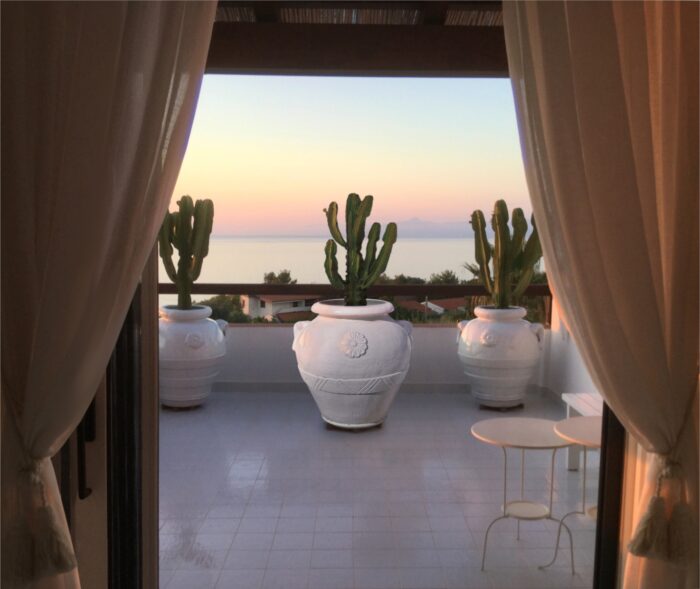 Toskánska guľovitá nádoba Orci a Palla biela