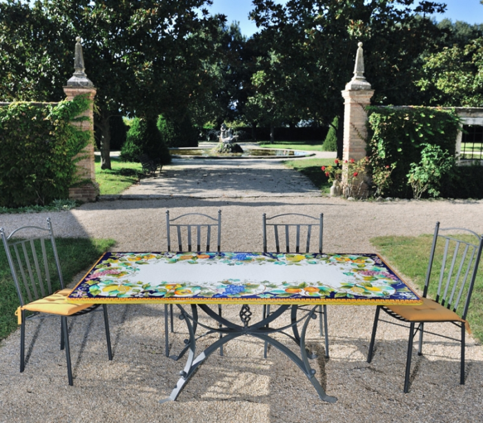 Fantasia di Frutta, ručne maľovaný obĺžnikový stôl z lávového kameňa